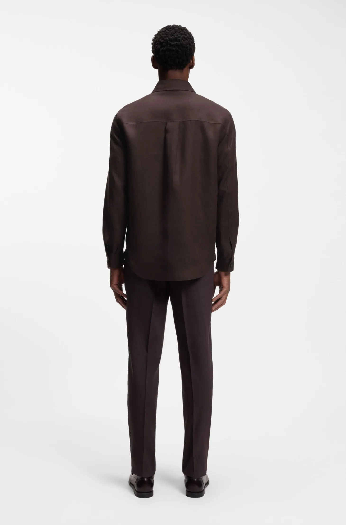 Relaxed-fit overshirt in linen