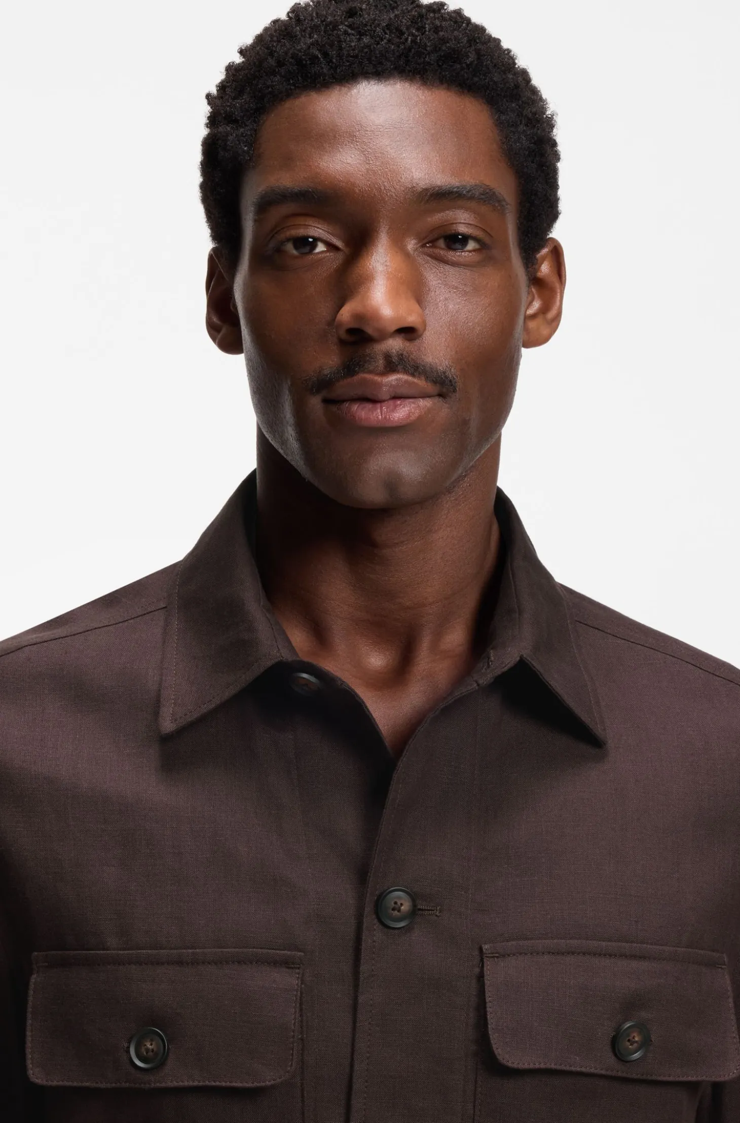 Relaxed-fit overshirt in linen