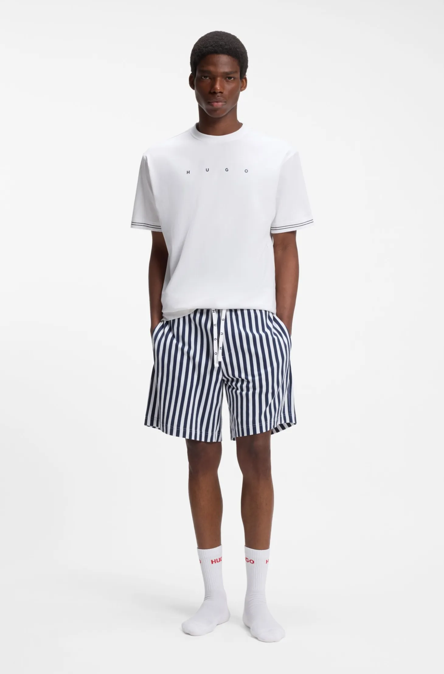 Relaxed-fit pyjama set in soft cotton