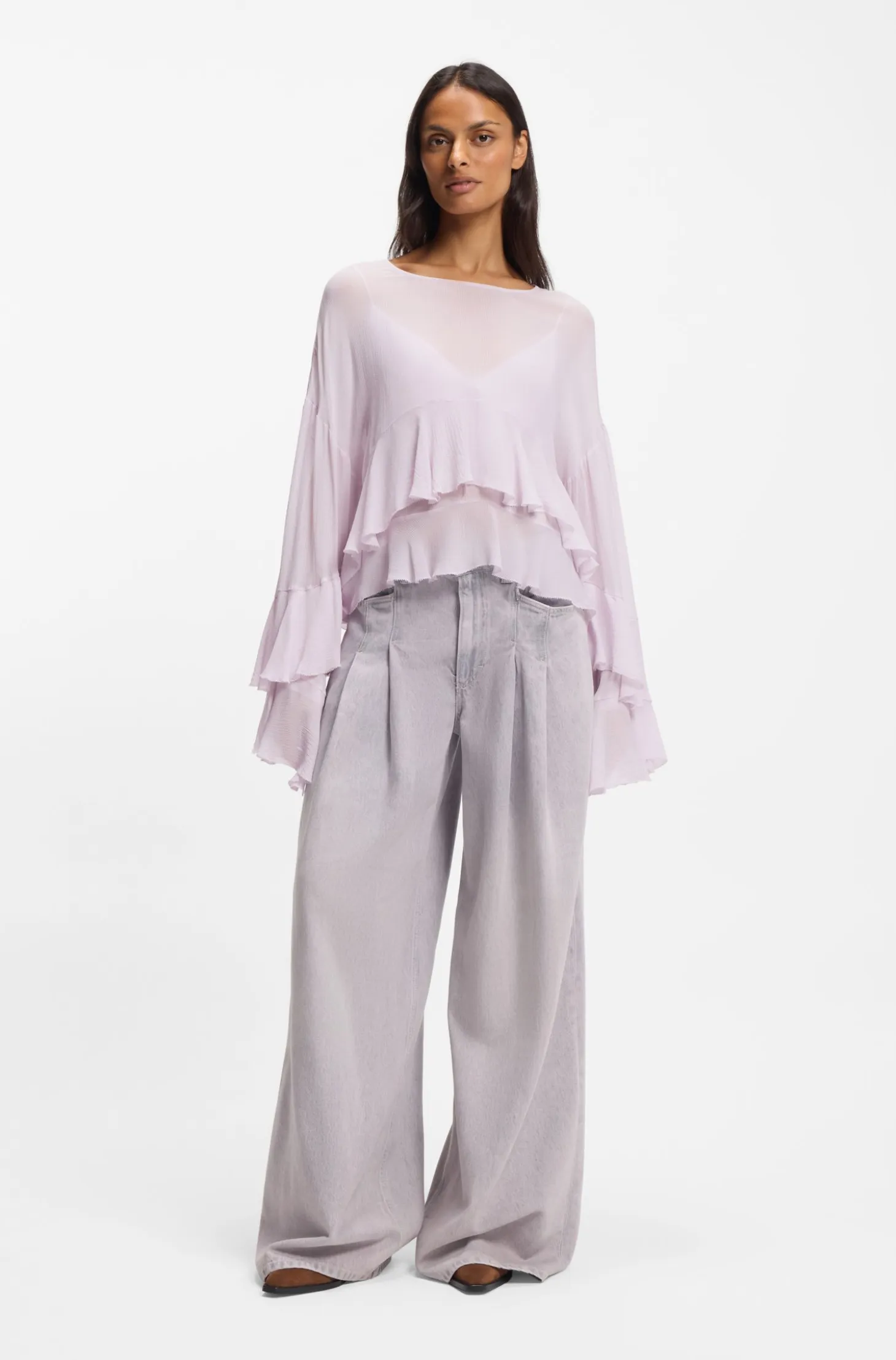 Relaxed-fit ruffled blouse in crepe Georgette seersucker