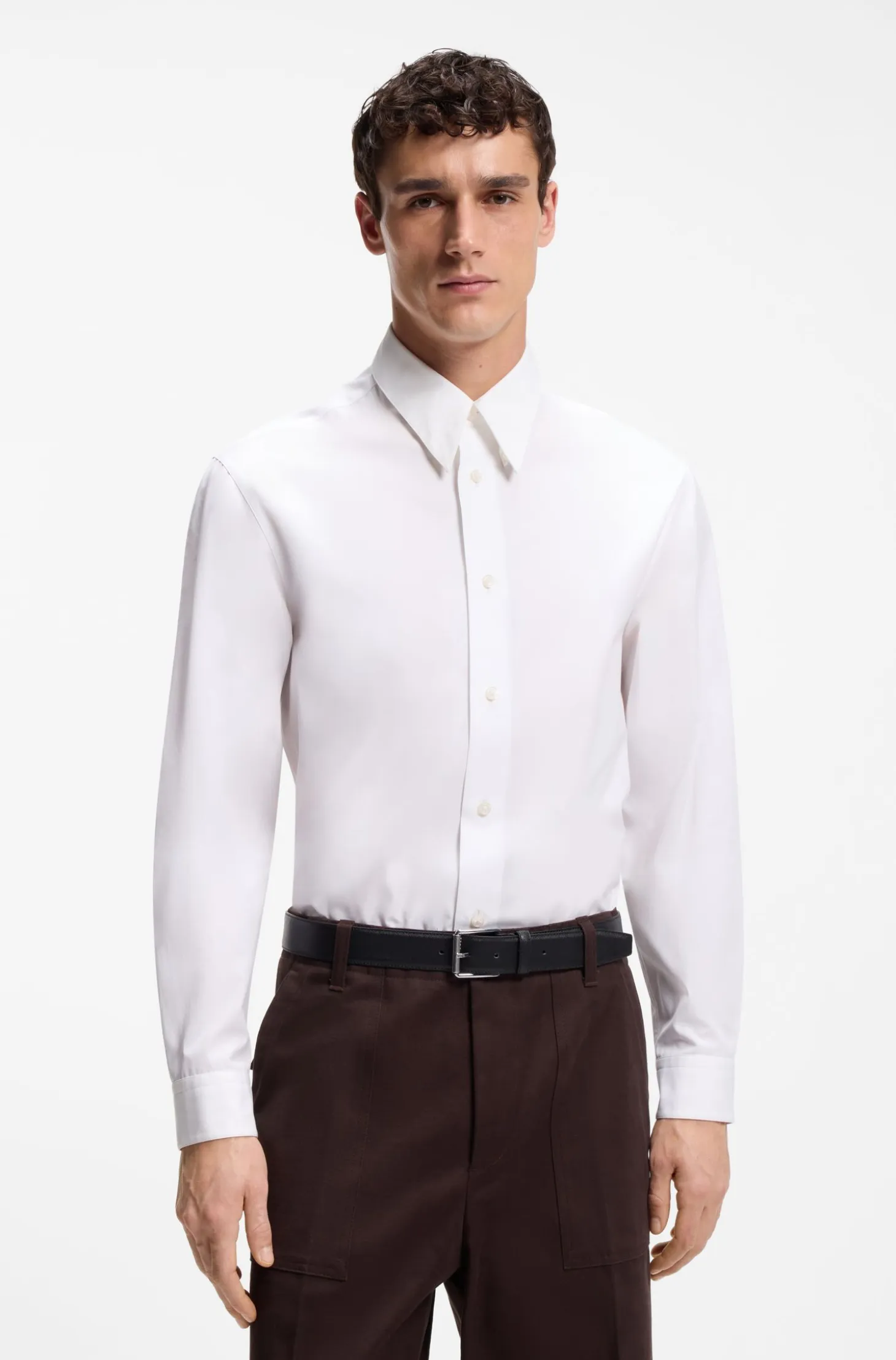 Relaxed-fit shirt in cotton poplin with point collar
