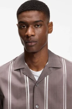 Relaxed-fit shirt in striped stretch cotton