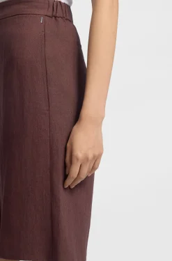 Relaxed-fit shorts in a linen blend