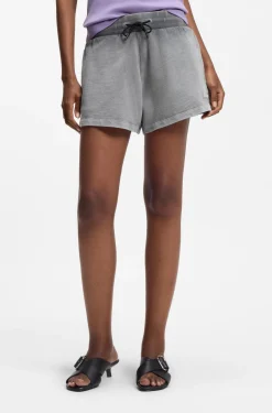 Relaxed-fit shorts in cotton terry with embossed logo