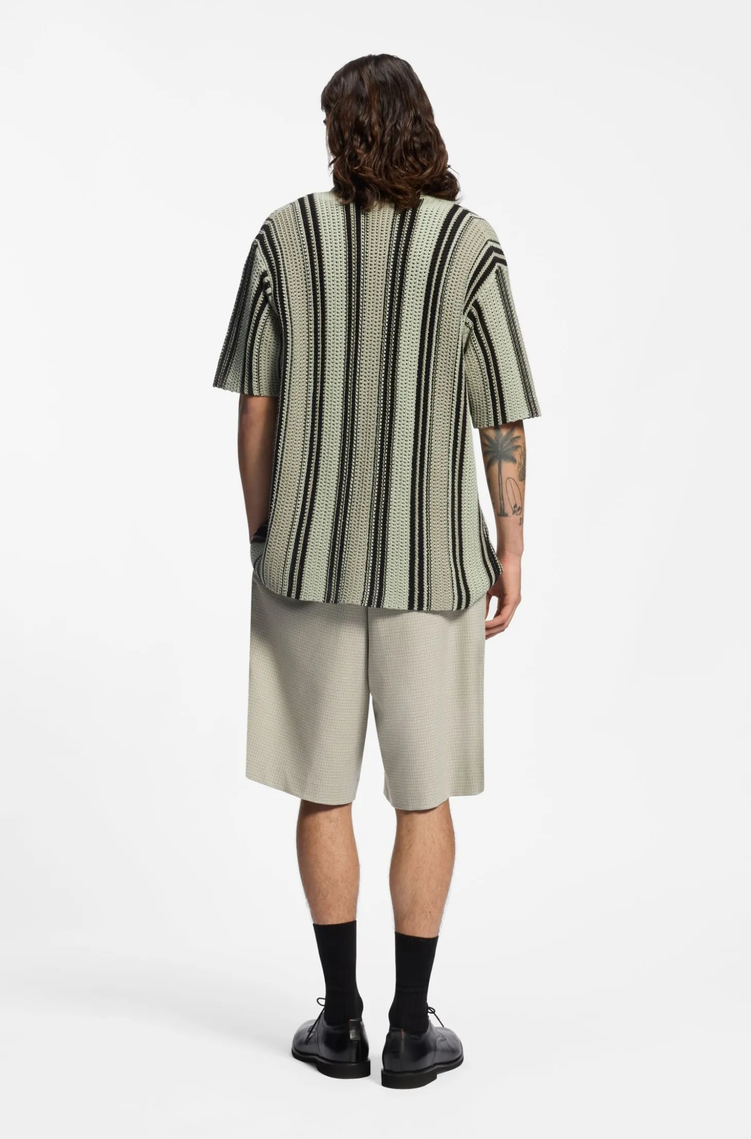 Relaxed-fit shorts with houndstooth pattern
