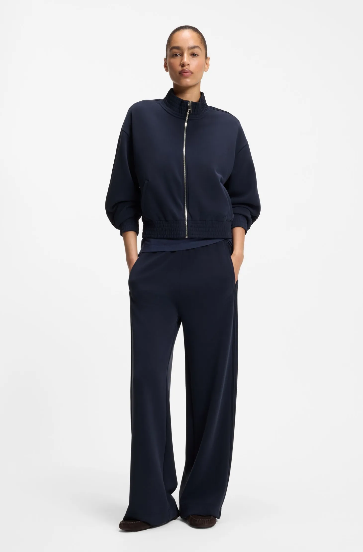 Relaxed-fit sweatshirt with piping details