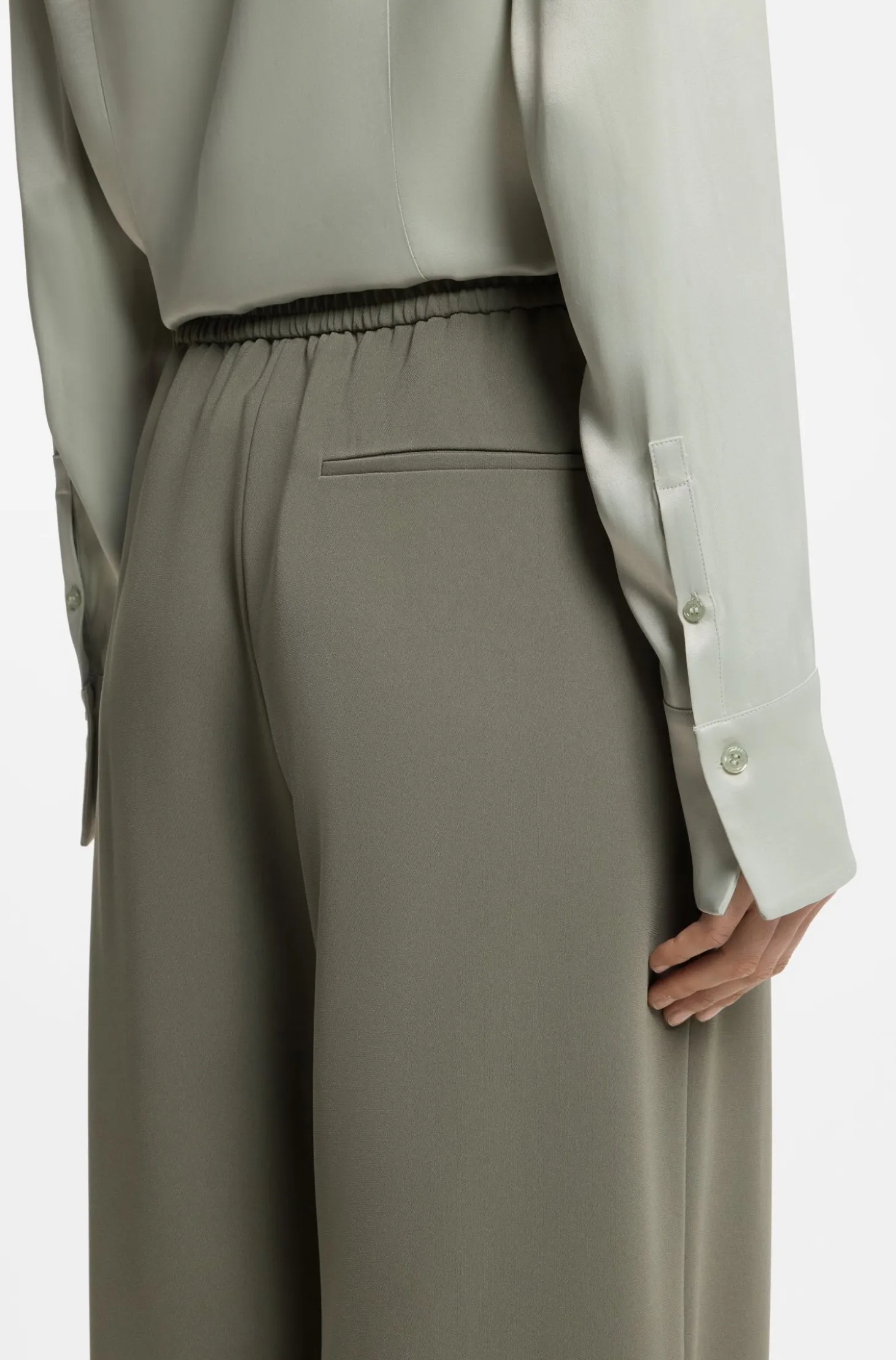 Relaxed-fit trousers in anti-static Japanese crepe