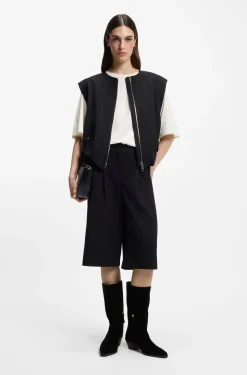 Relaxed-fit T-shirt in cotton with mesh trims