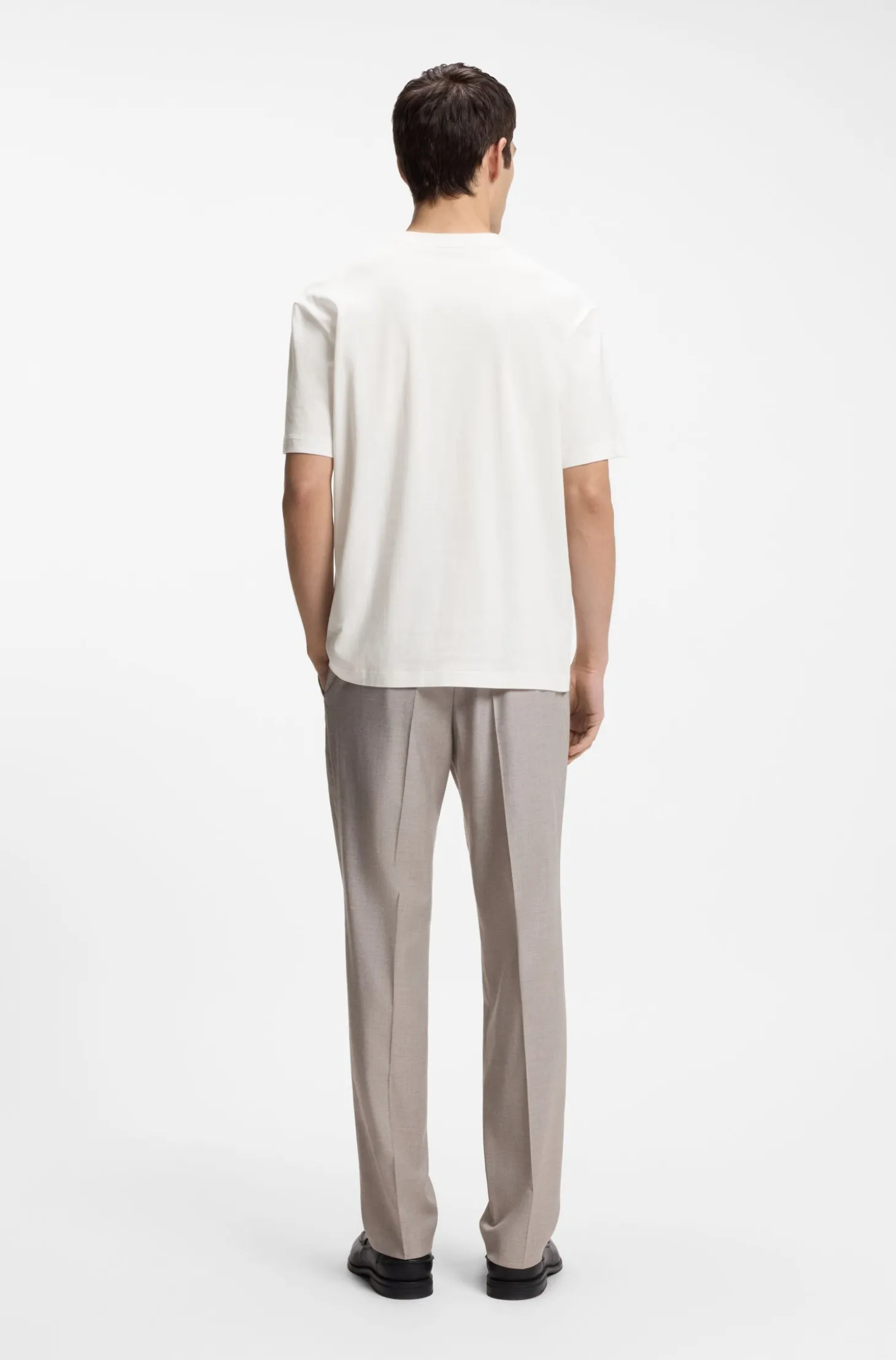 Relaxed-fit T-shirt in cotton with artwork and logo