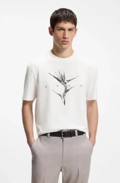 Relaxed-fit T-shirt in cotton with artwork and logo