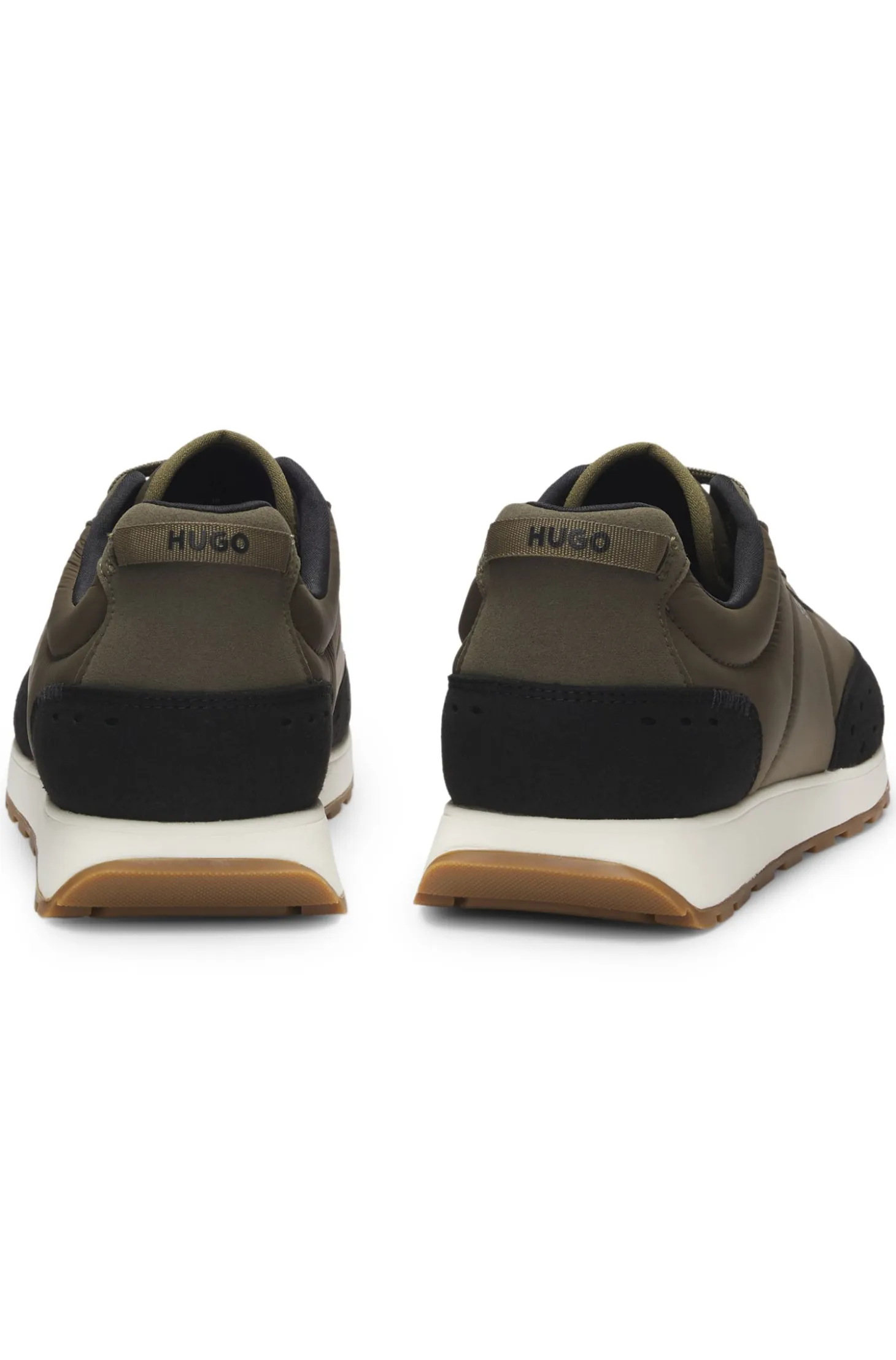 Retro-inspired trainers with faux suede