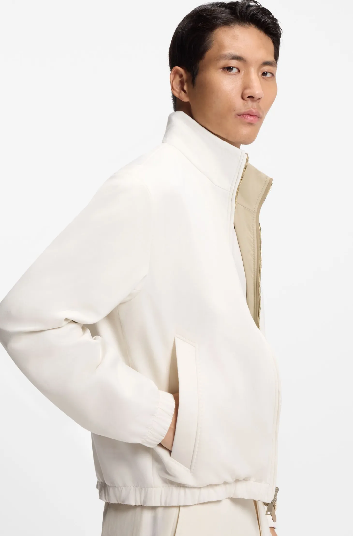 Reversible zip-up jacket in peached fabric