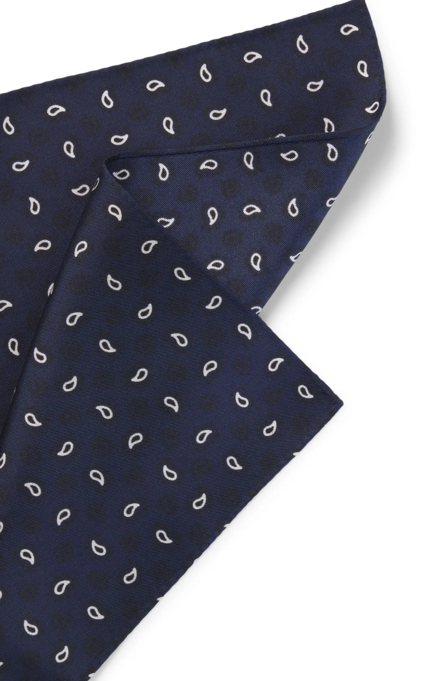 Runway neckwear gift set in silk