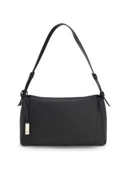 Shoulder bag in grained leather with logo plate