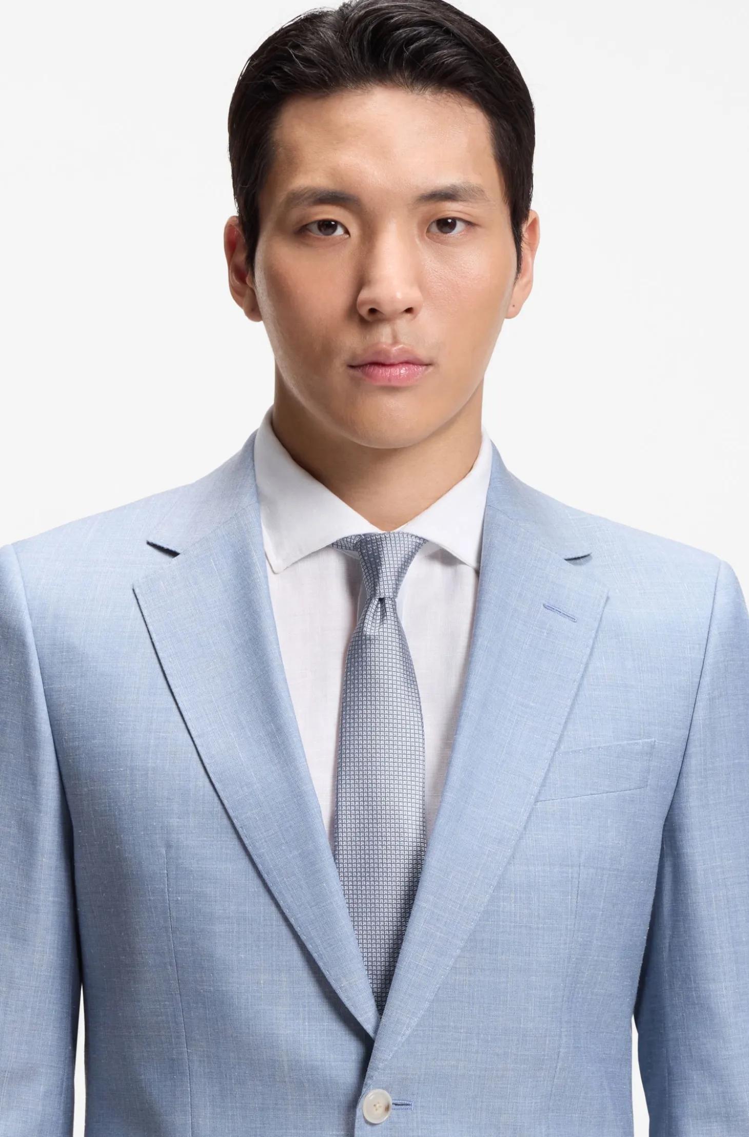 Silk-blend tie with jacquard pattern