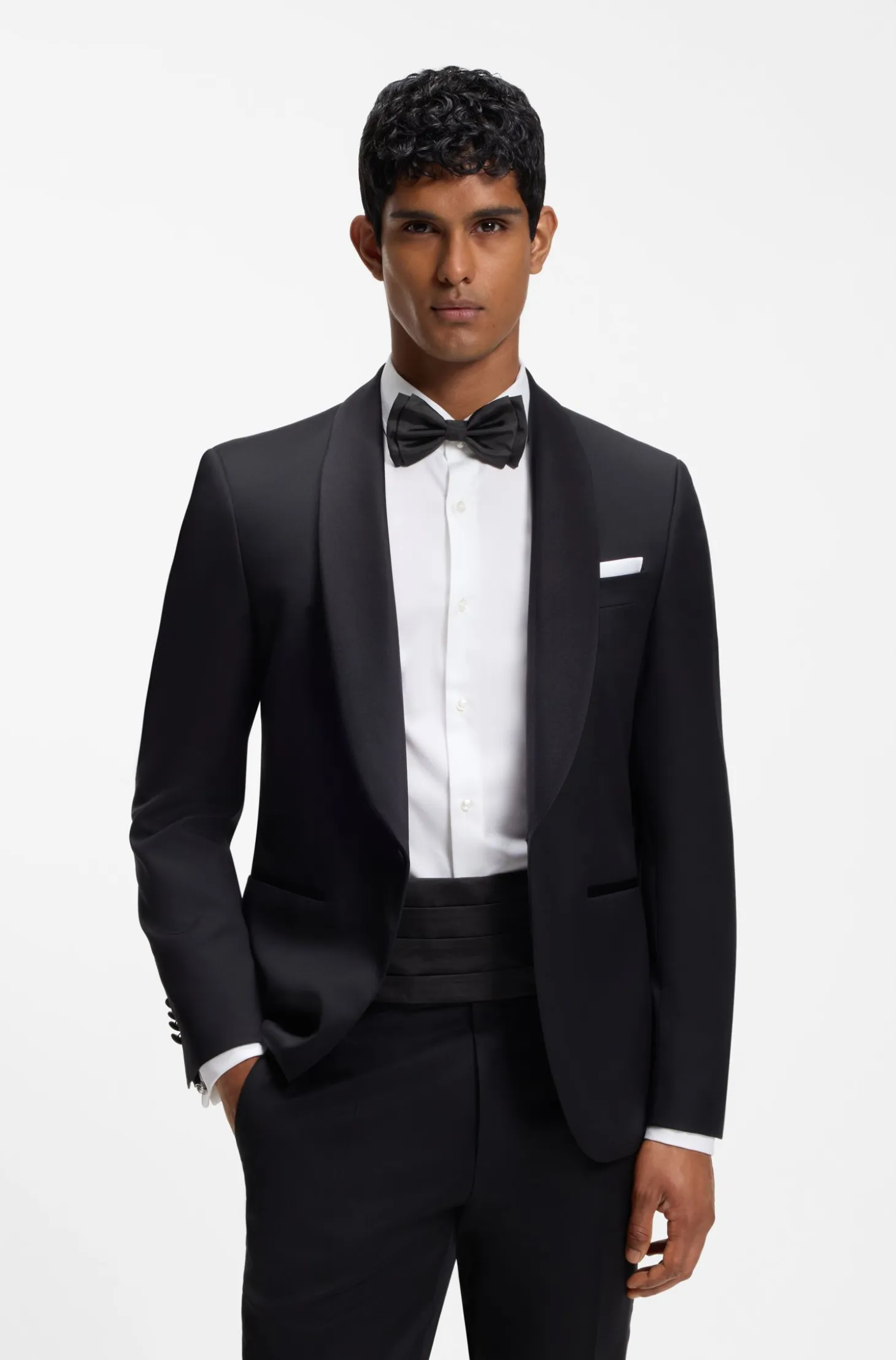 Silk bow tie and cummerbund gift set