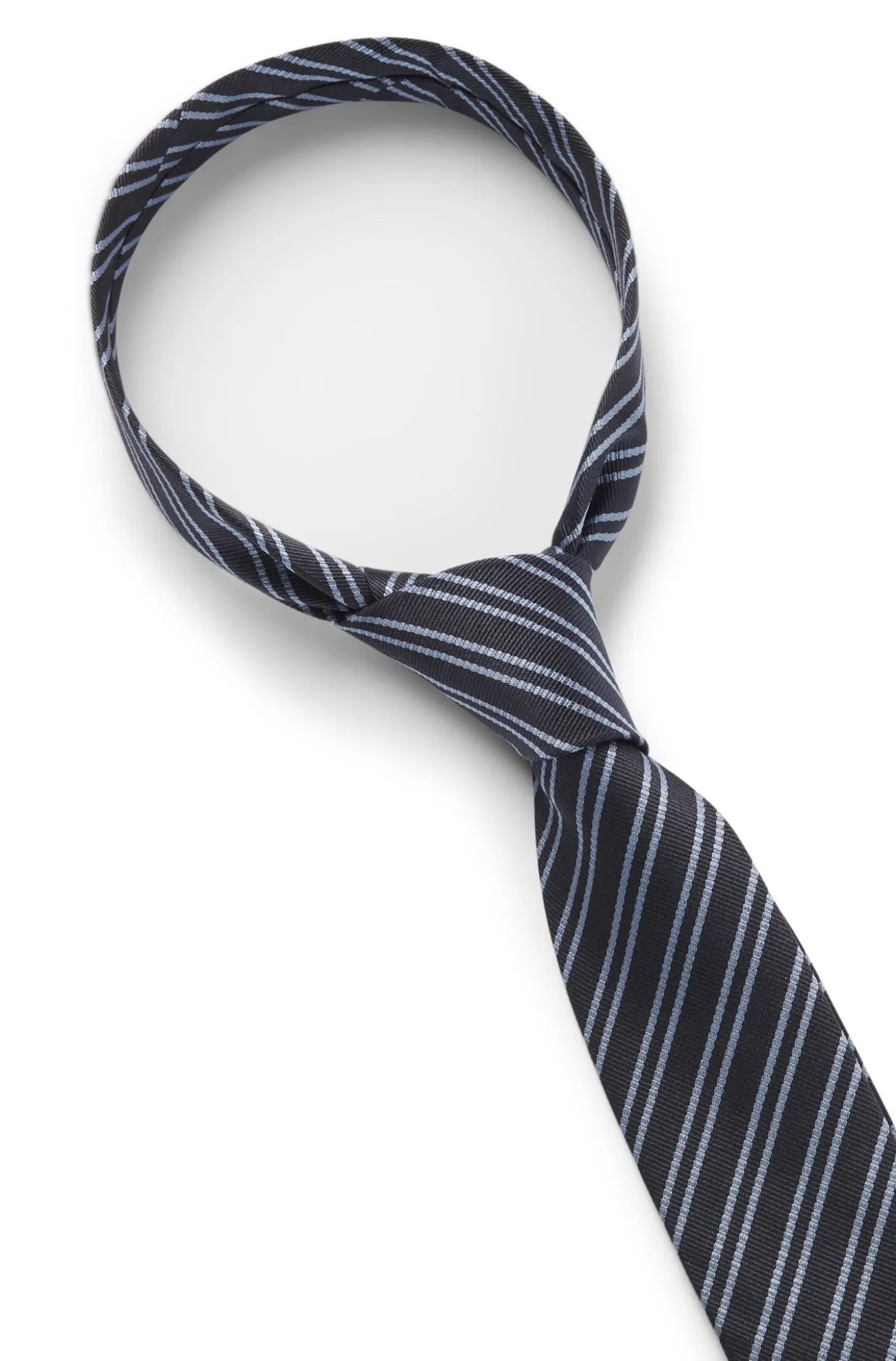 Silk tie with diagonal stripes