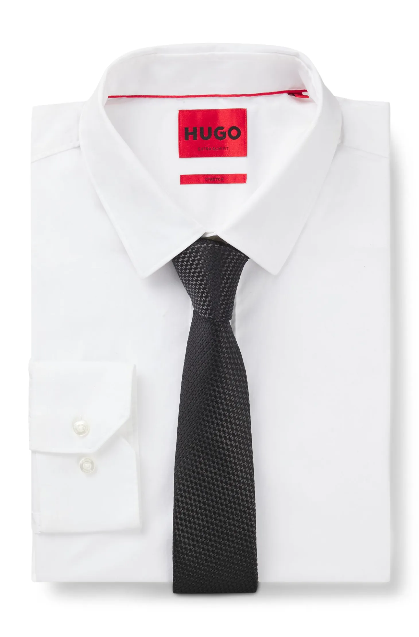 Silk tie with jacquard pattern