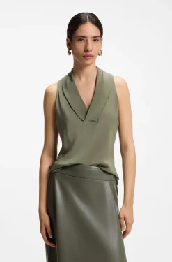 Sleeveless blouse in sandwashed silk with V neckline