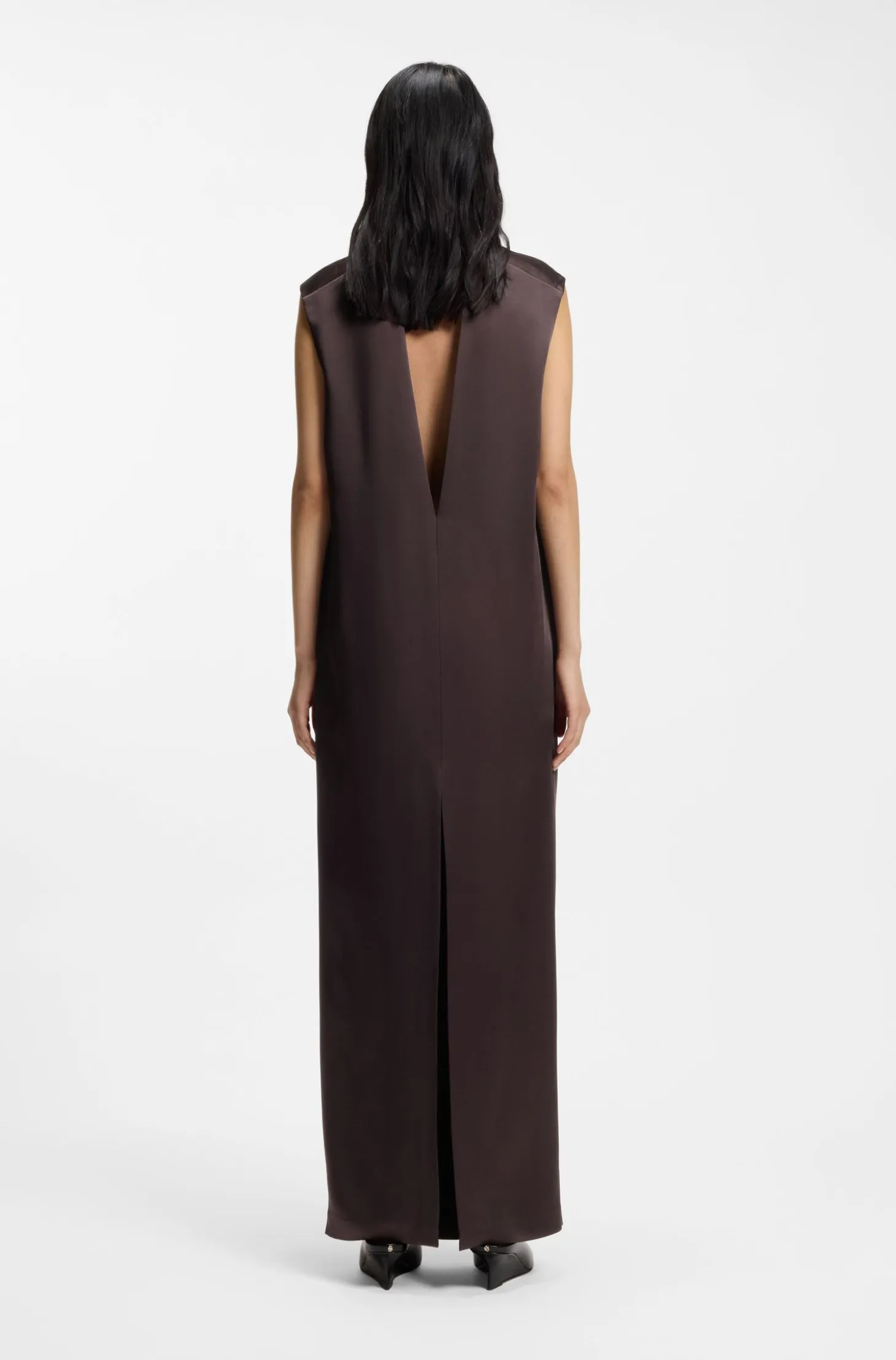 Sleeveless maxi dress in sable satin