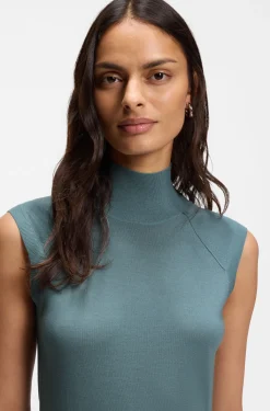 Sleeveless mock-neck sweater in merino wool