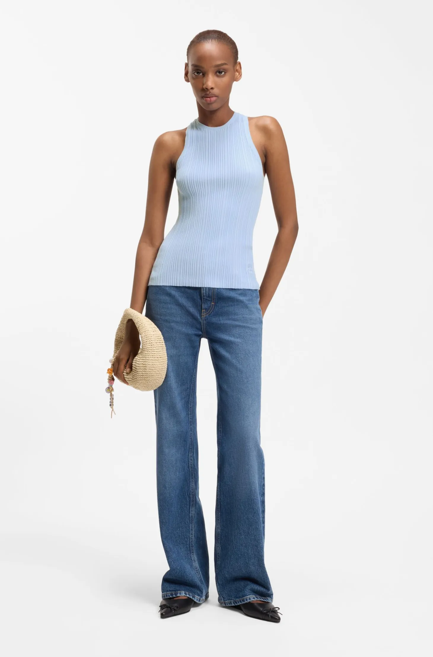 Sleeveless racer-back top in ribbed crepe fabric