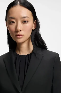 Slim-fit blazer in Italian-made virgin wool