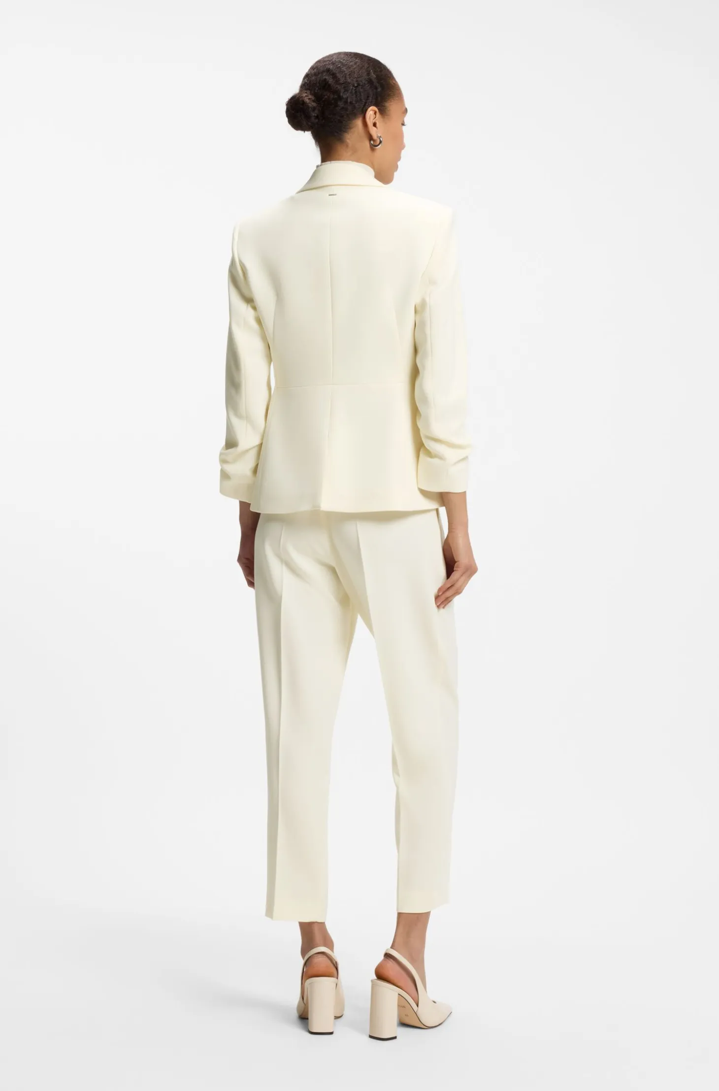 Slim-fit blazer in Japanese crepe with ruched sleeves