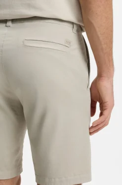 Slim-fit chino shorts in stretch cotton