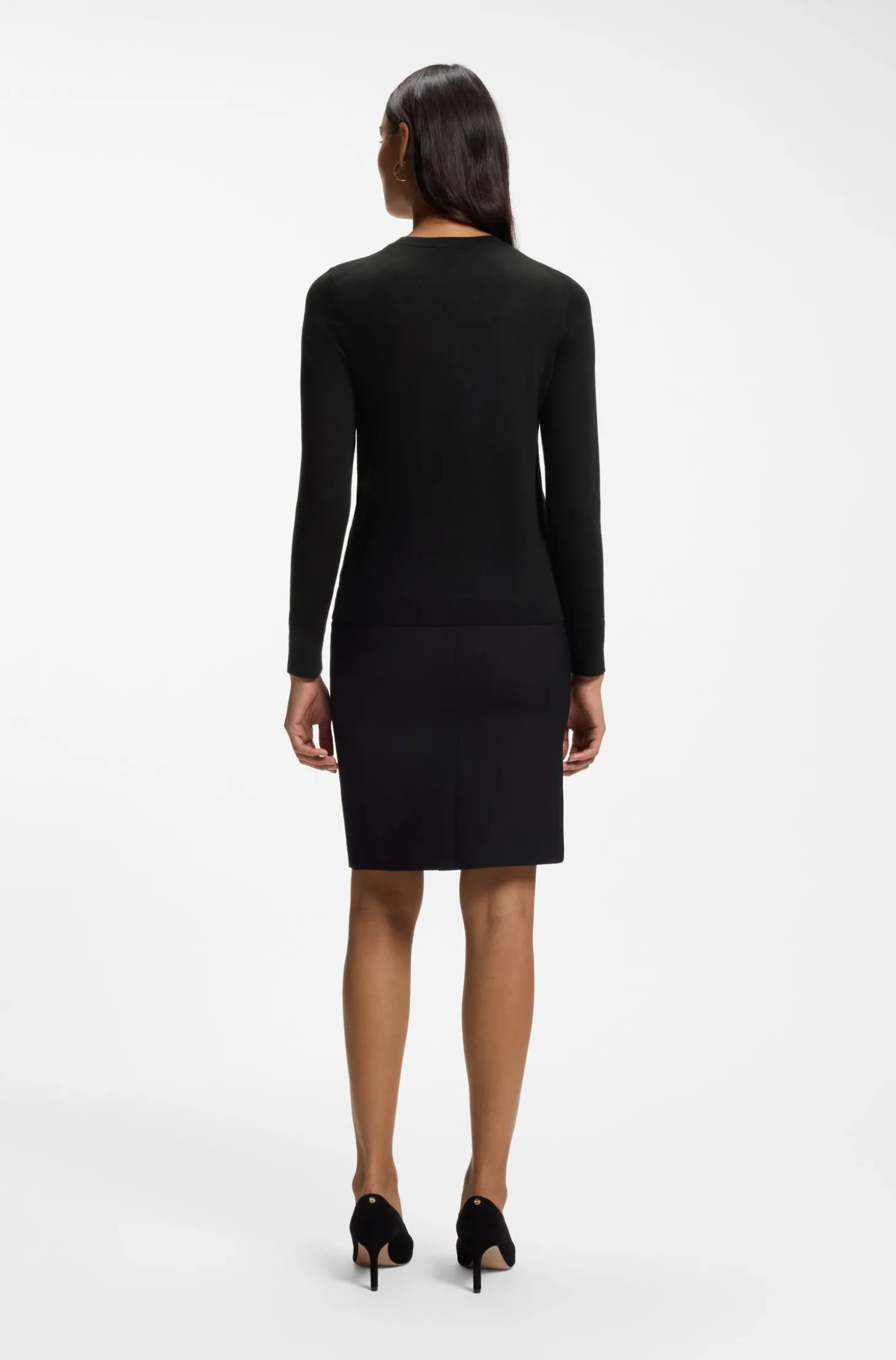 Slim-fit crew-neck sweater in merino wool