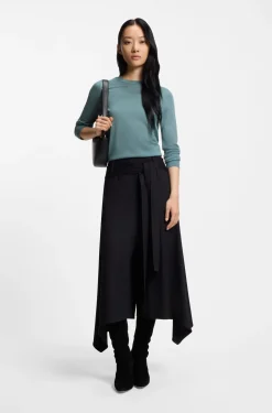 Slim-fit crew-neck sweater in merino wool