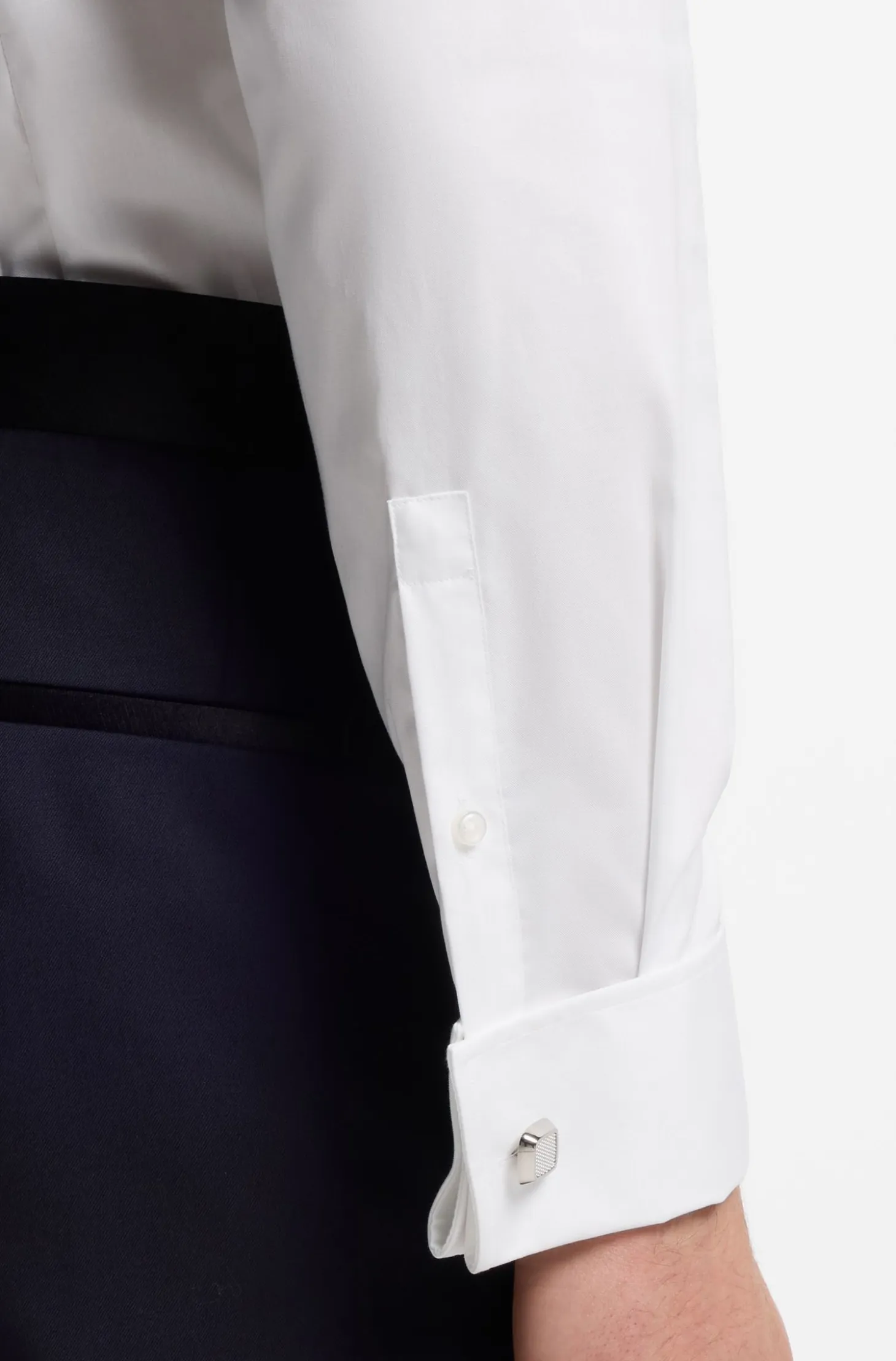 Slim-fit dress shirt in easy-iron stretch cotton