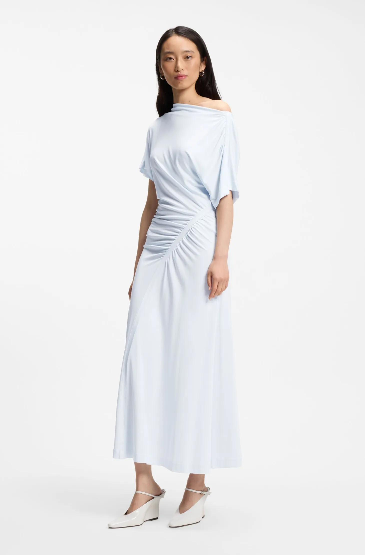 Slim-fit dress with gathered details