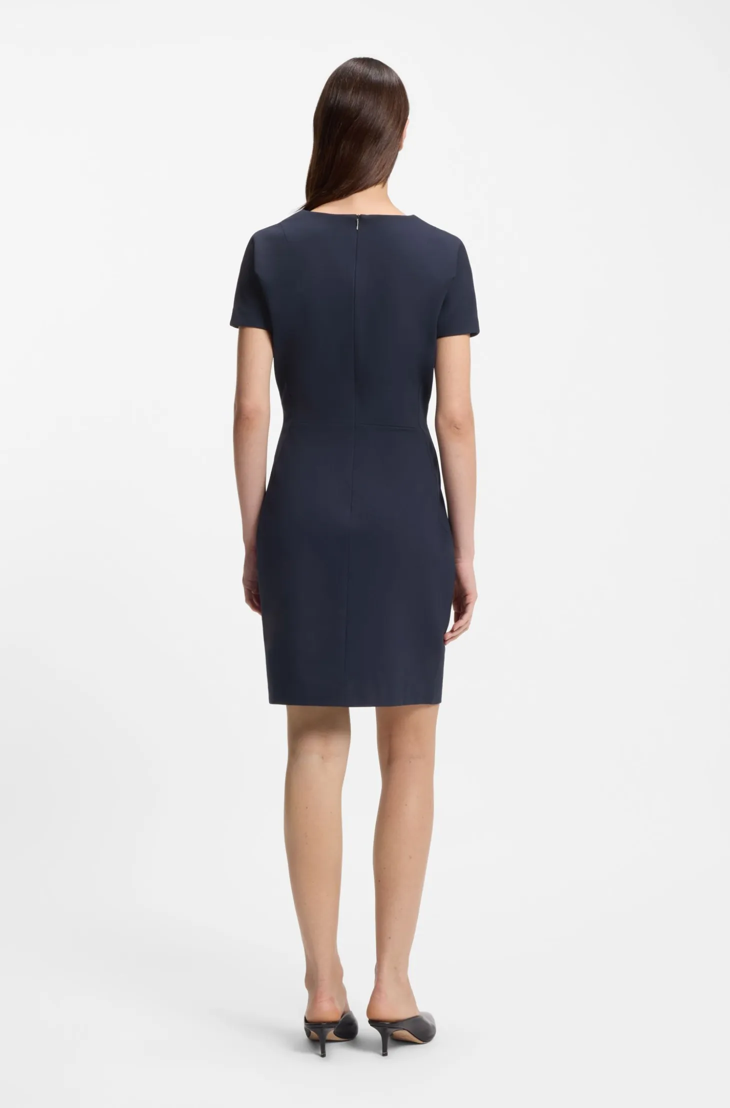 Slim-fit dress with piped waist