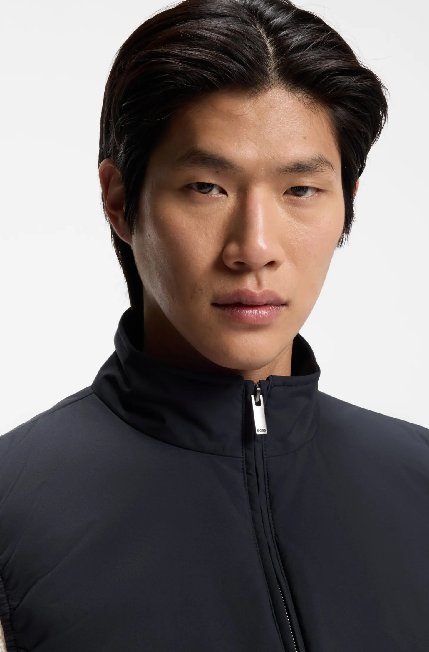Slim-fit gilet in water-repellent performance-stretch fabric