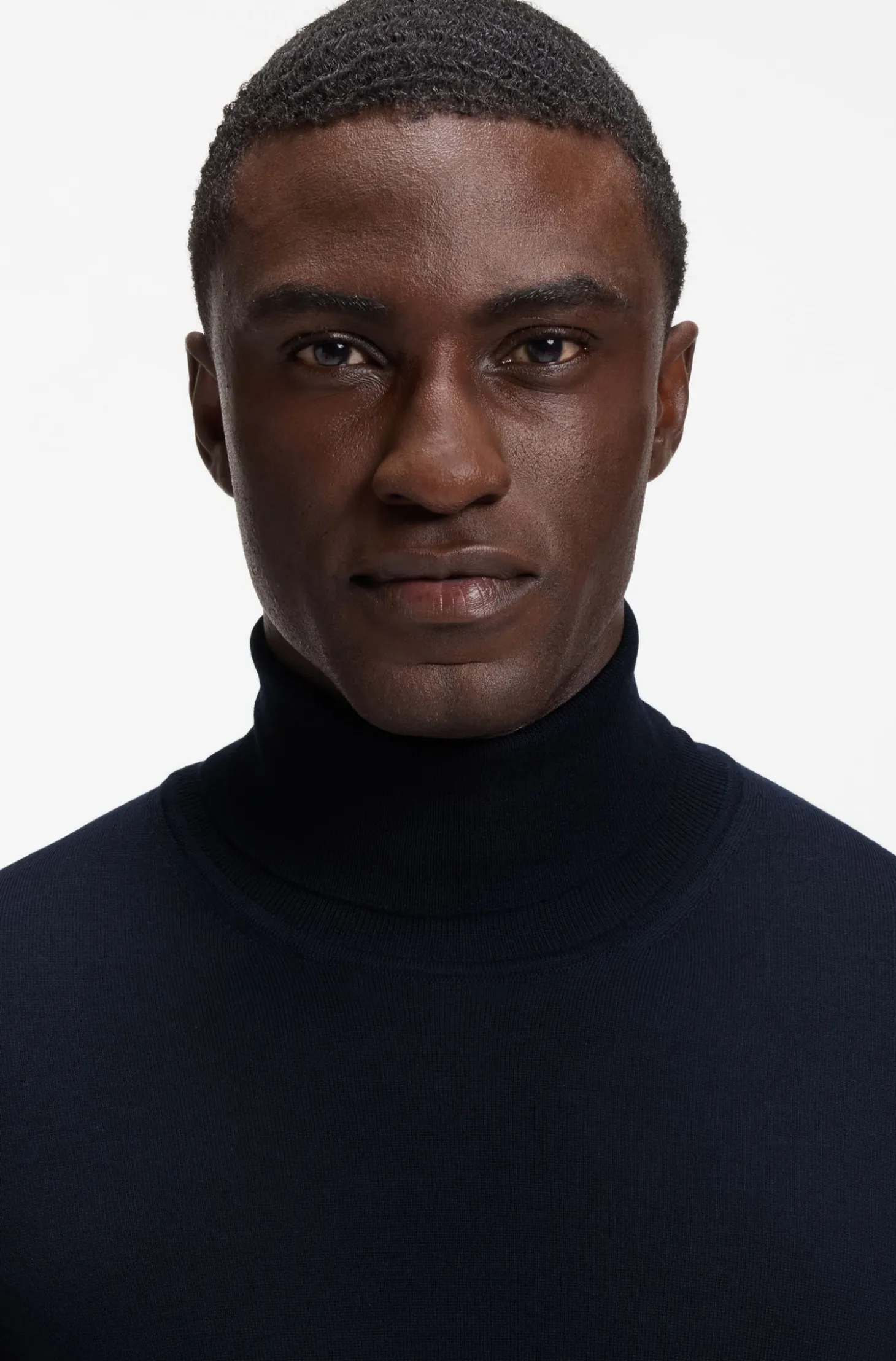 Slim-fit rollneck sweater in extra-fine merino wool