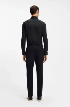 Slim-fit shirt in a performance-stretch cotton blend