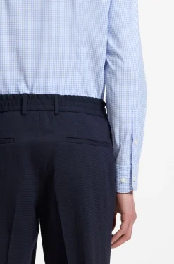 Slim-fit shirt in checked performance-stretch fabric