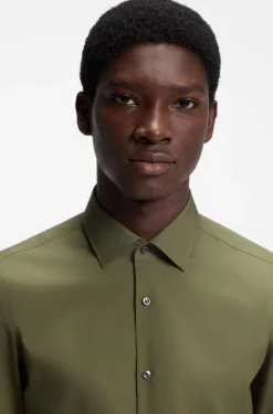 Slim-fit shirt in easy-iron cotton poplin