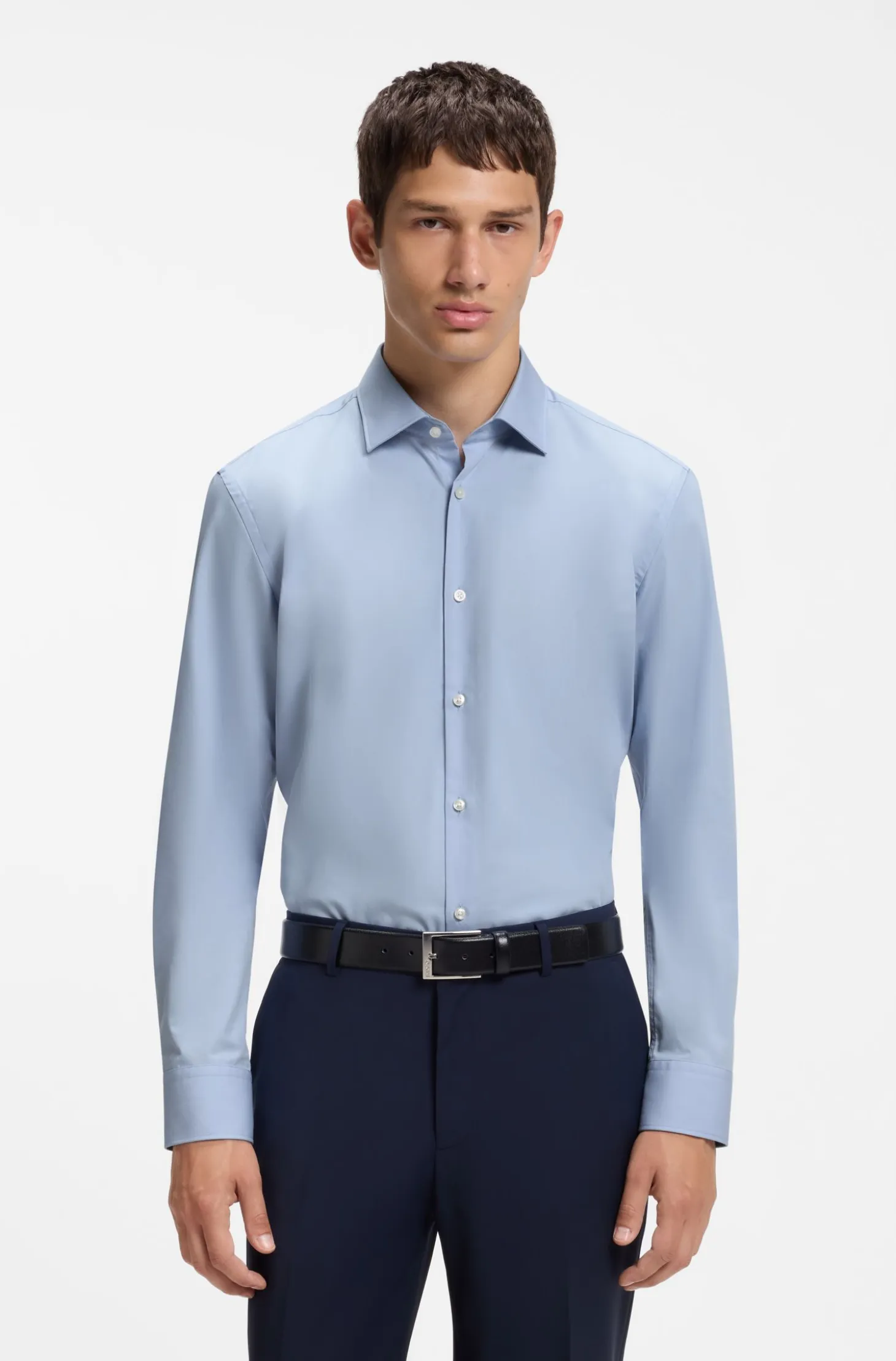 Slim-fit shirt in easy-iron cotton poplin