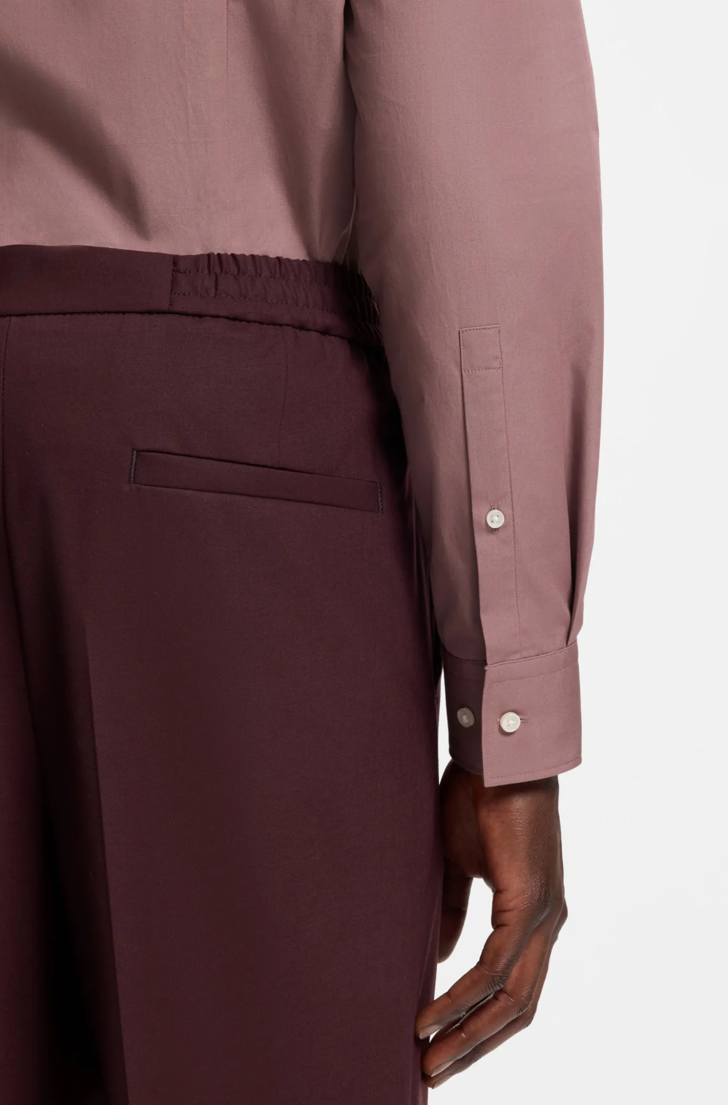 Slim-fit shirt in easy-iron cotton poplin
