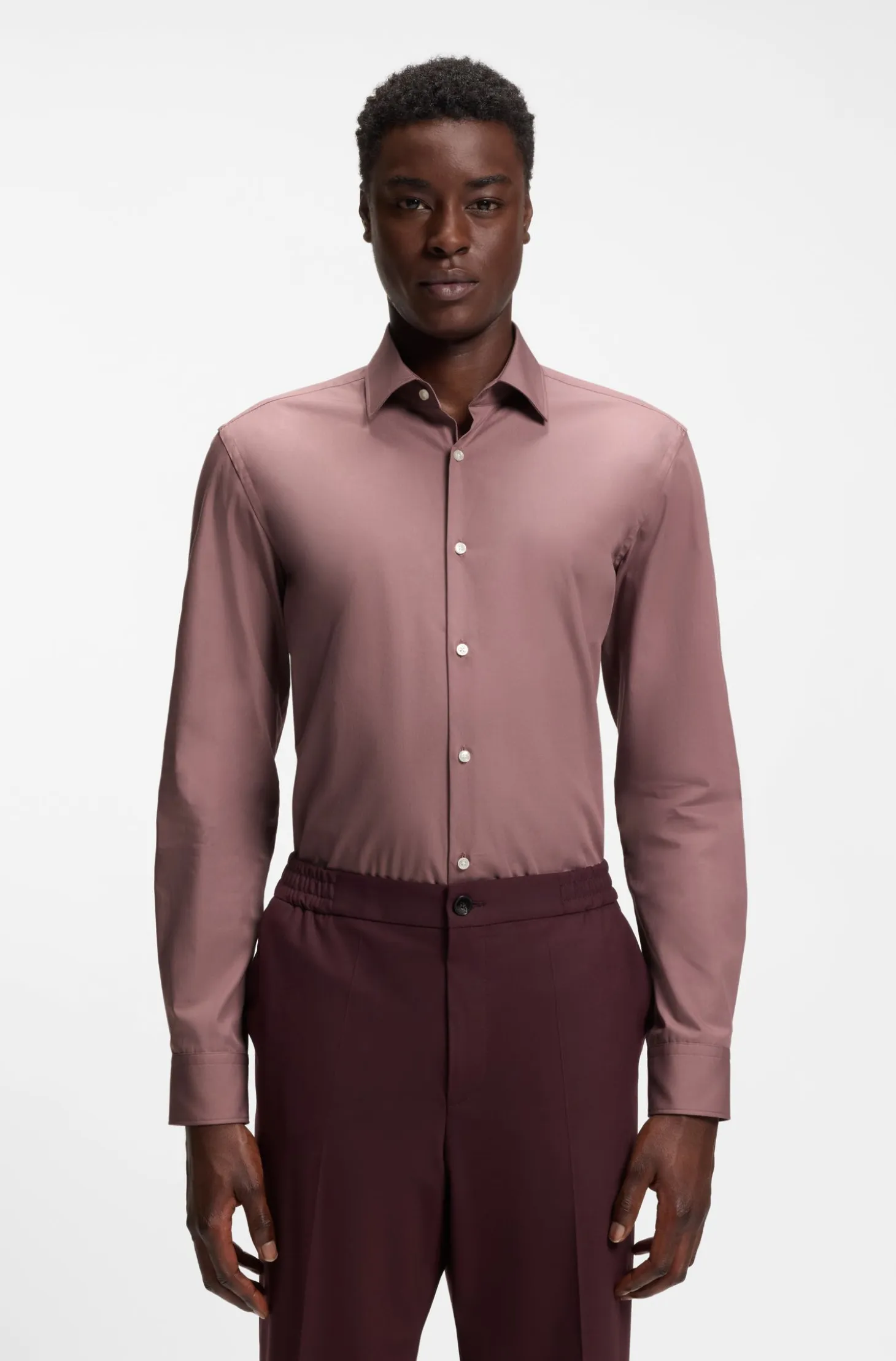 Slim-fit shirt in easy-iron cotton poplin
