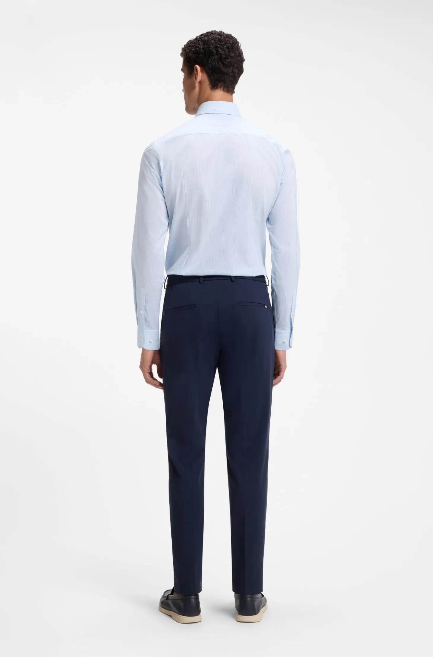 Slim-fit shirt in high-performance striped poplin