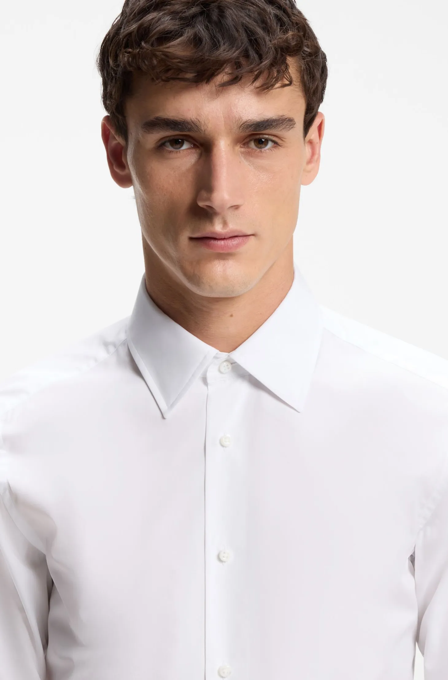 Slim-fit shirt in Italian cotton poplin