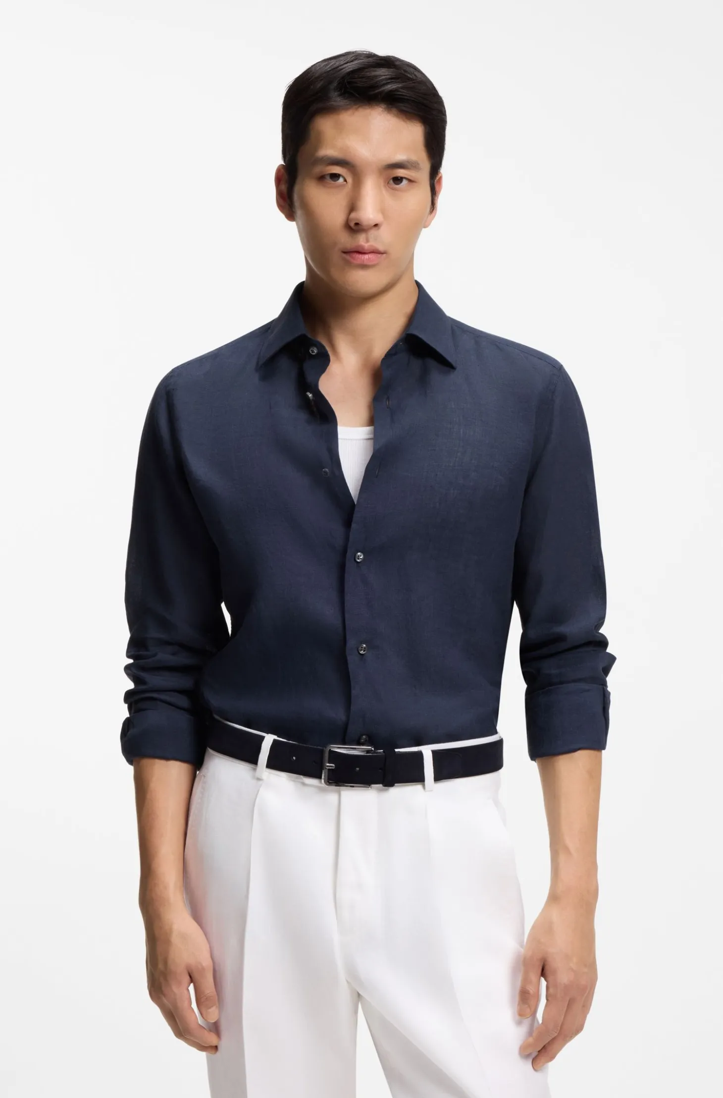Slim-fit shirt in Italian-made linen