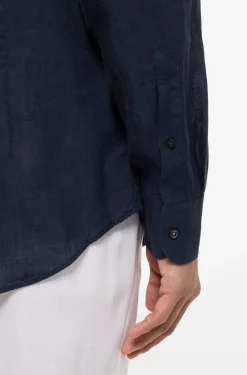 Slim-fit shirt in Italian-made linen