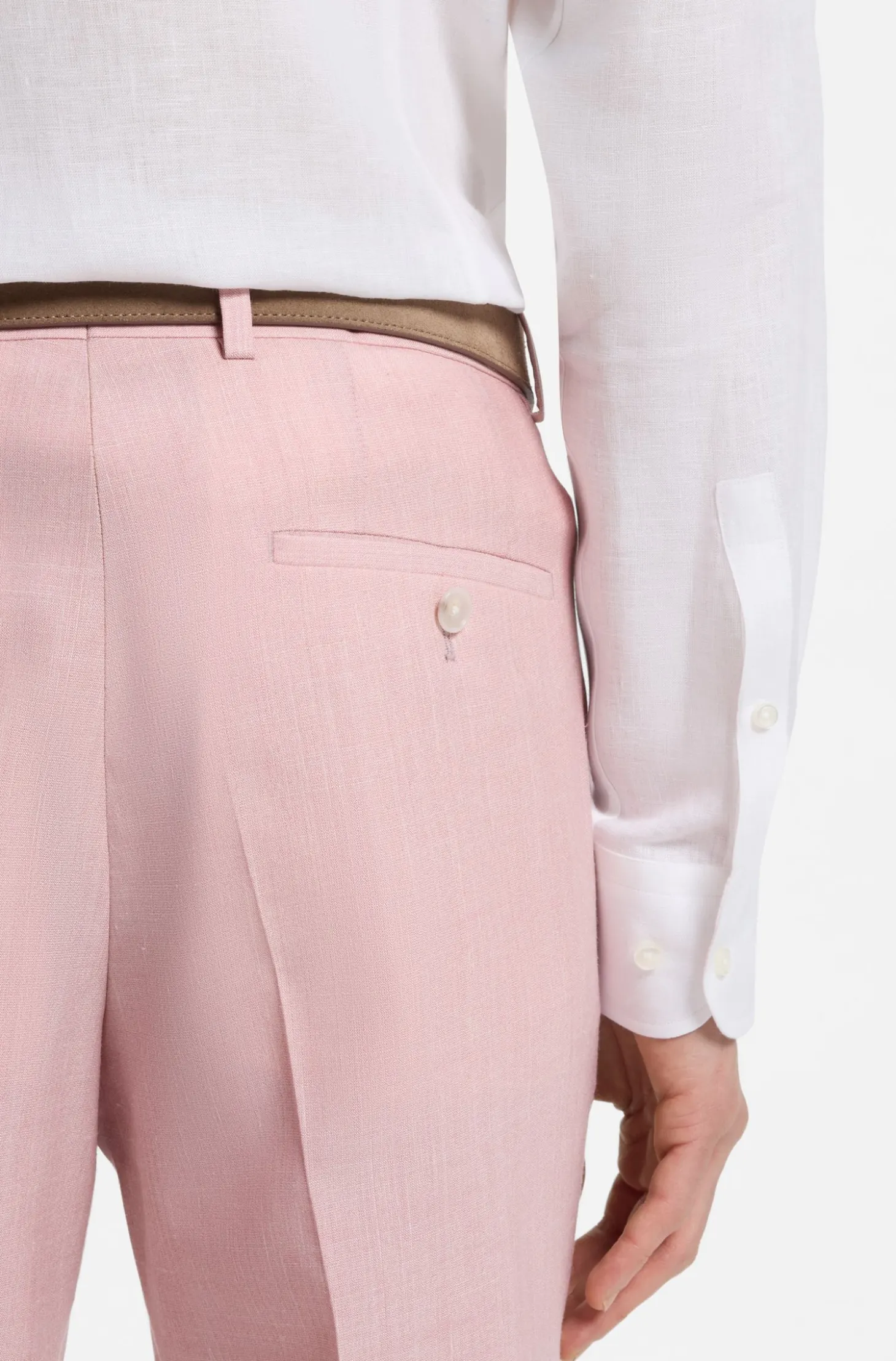 Slim-fit shirt in Italian-made linen