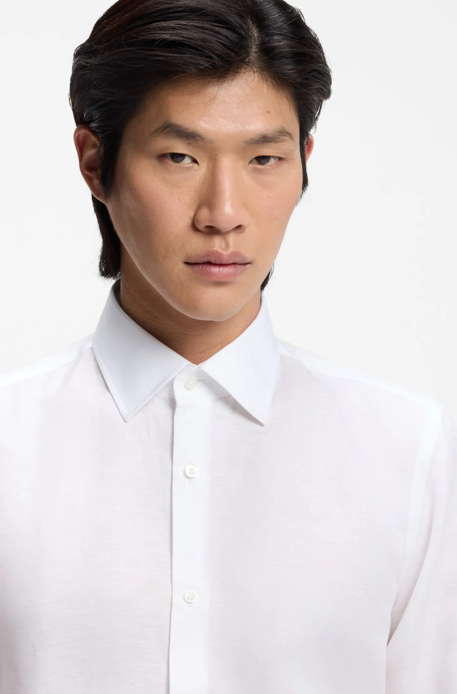 Slim-fit shirt in linen-blend twill
