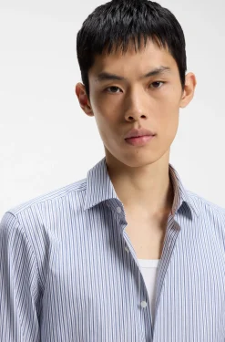 Slim-fit shirt in Oxford cotton with barrel cuffs