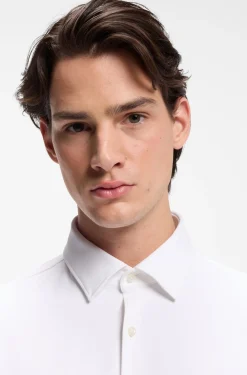 Slim-fit shirt in performance-stretch jersey